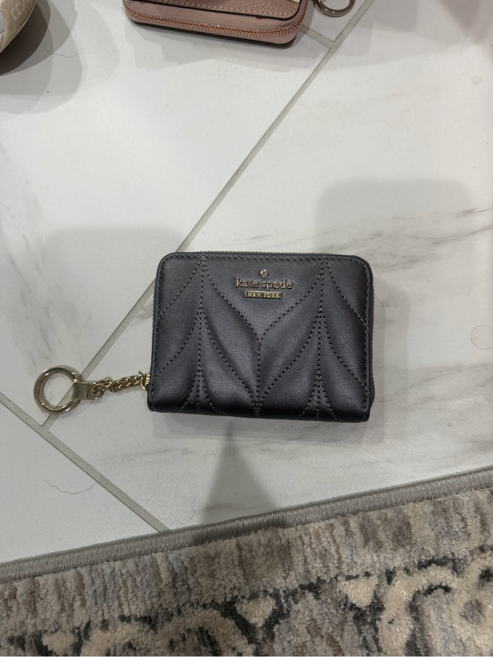 kate spade black quilted zip cardholder with gold key ring